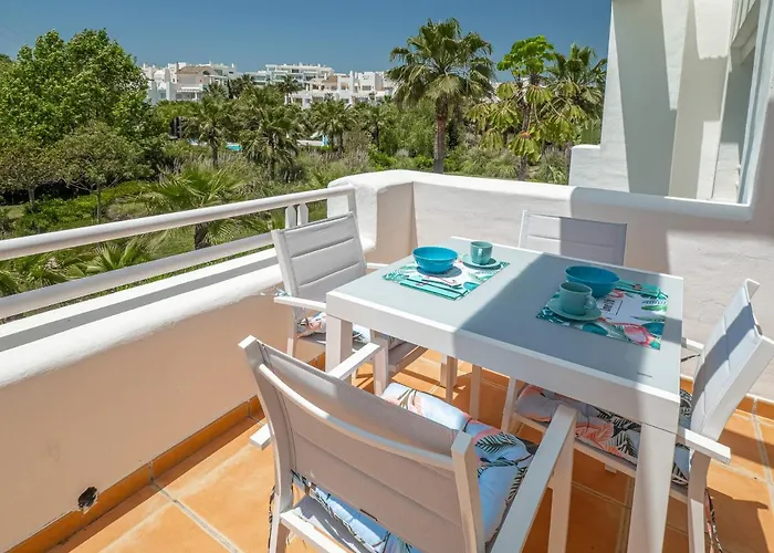 Alcazaba Lagoon 2379 埃斯特波纳