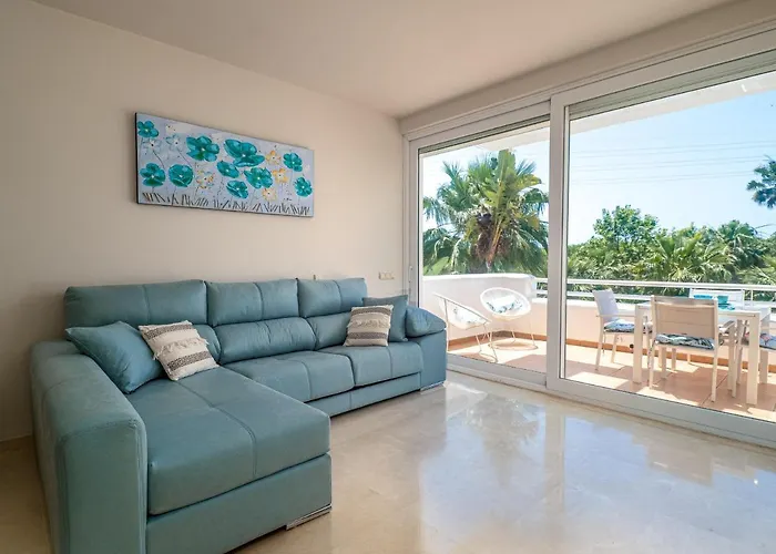 Alcazaba Lagoon 2379