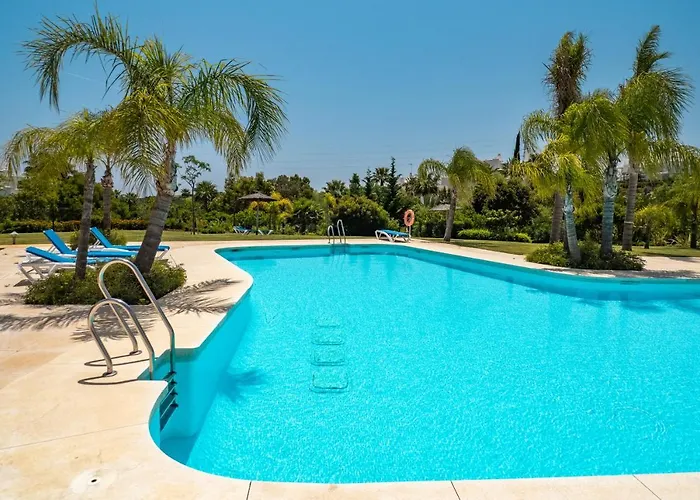 Alcazaba Lagoon 2379 *