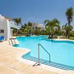 Alcazaba Lagoon 2379