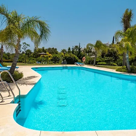 Alcazaba Lagoon 2379 *