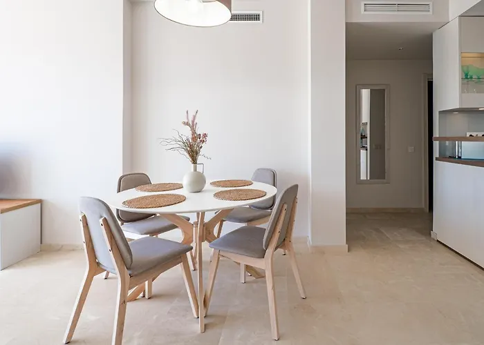 Alcazaba Lagoon 2379 *