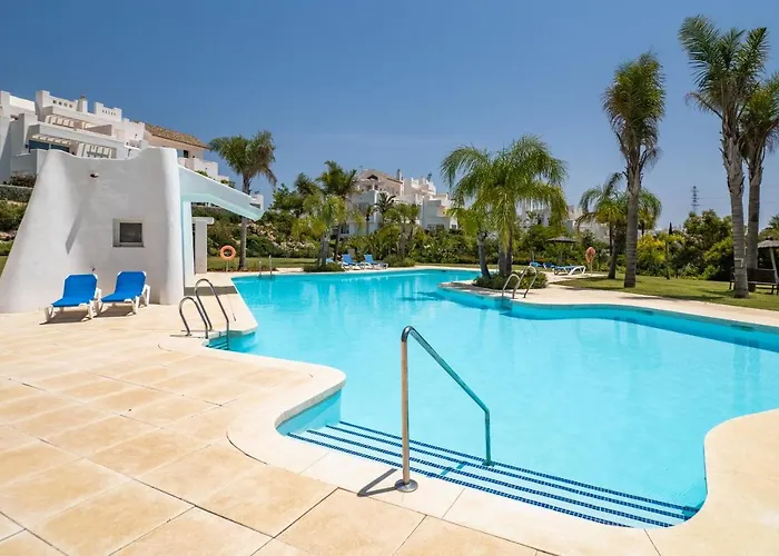 Alcazaba Lagoon 2379