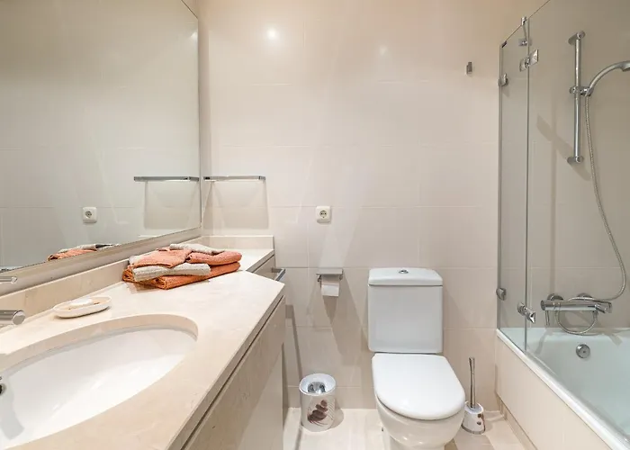 Alcazaba Lagoon 2379 Estepona