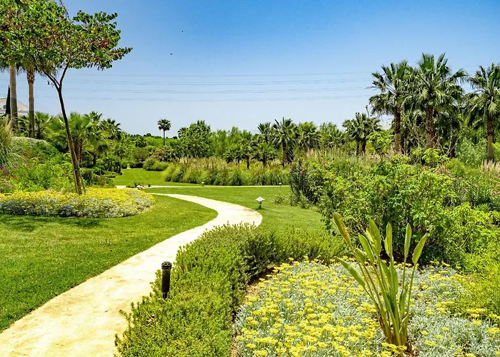 Alcazaba Lagoon 2379